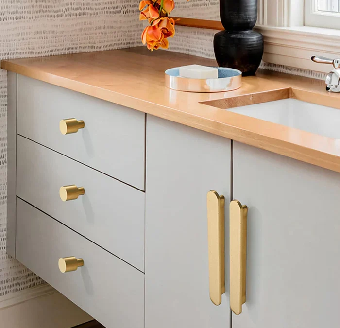 Choosing the Right Hardware for Your Kitchen or Bath Renovation